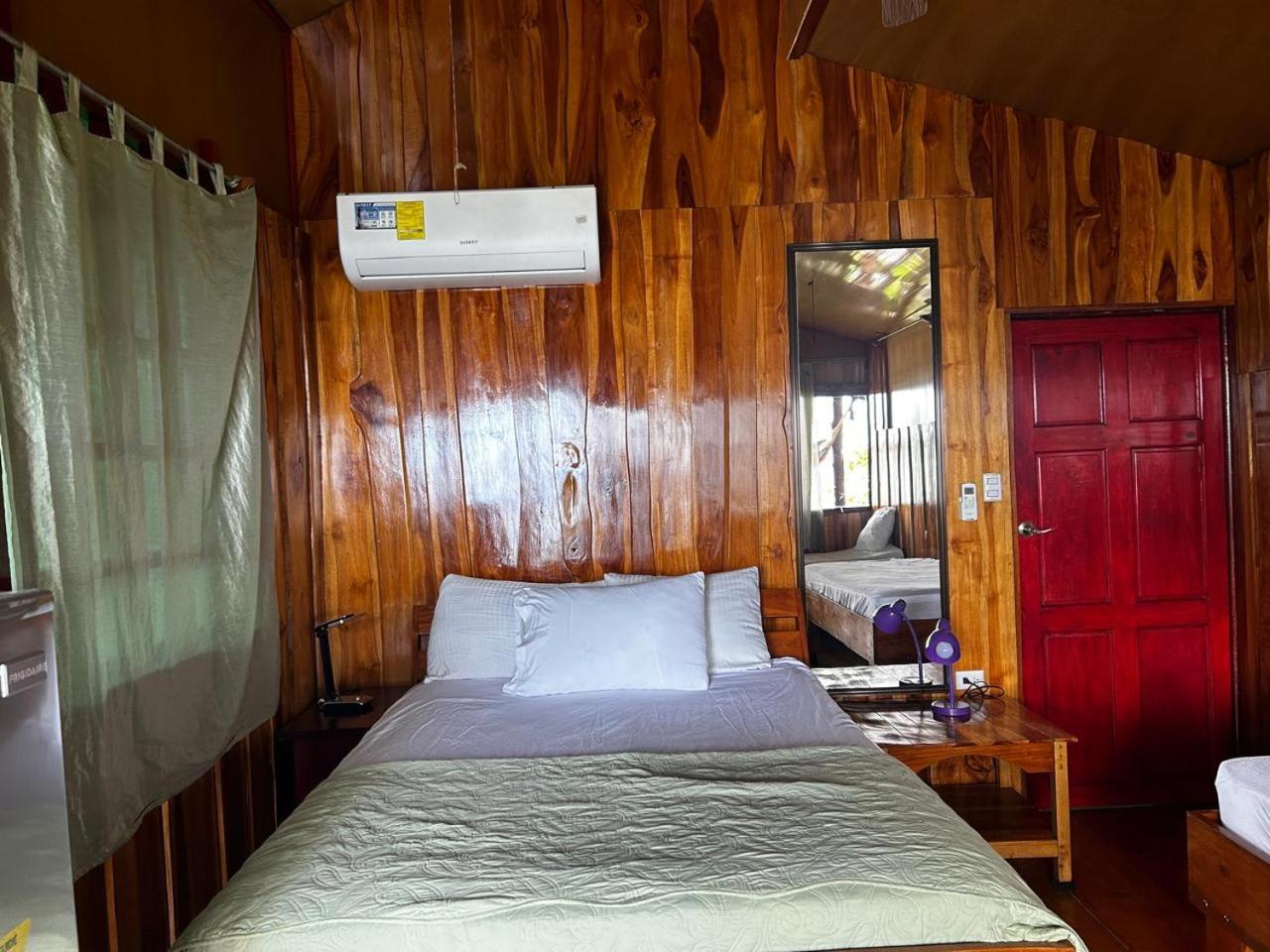 Nativos Corcovado Cabins Drakes Bay 外观 照片